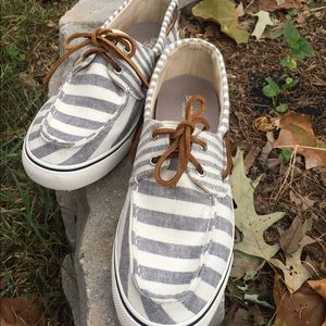 Sperry top siders / striped